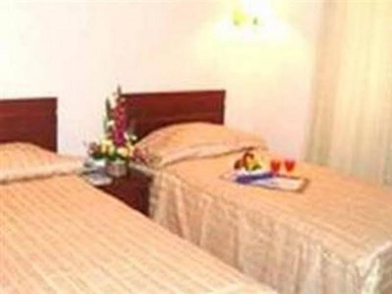 Hotel Bumi Asih Padangsidimpuan Batubelubang 外观 照片